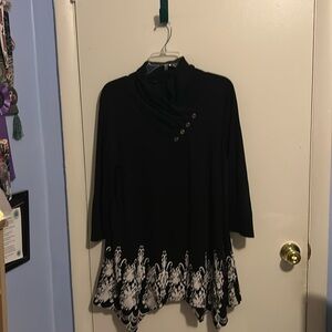 Sese Code 2XL Black and White Collared Long Sleeve Shirt